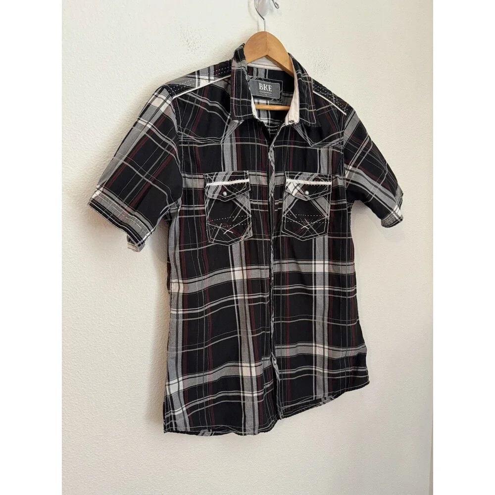 BKE Shirt Mens M Black White Plaid Cotton Blend Pockets Western Pearl Snap EUC